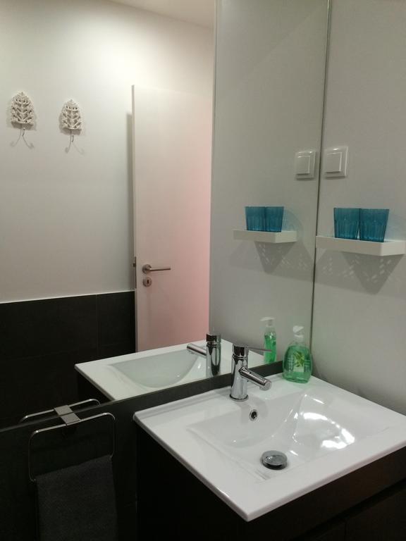 Apartamento Martires Da Patria Lissabon Exterior foto