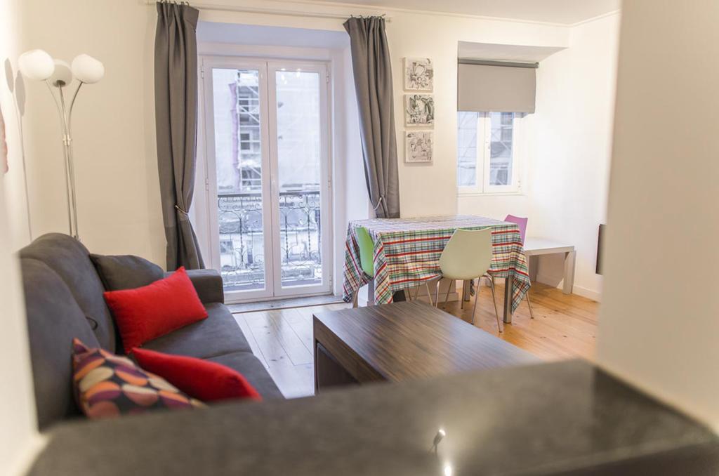 Apartamento Martires Da Patria Lissabon Exterior foto