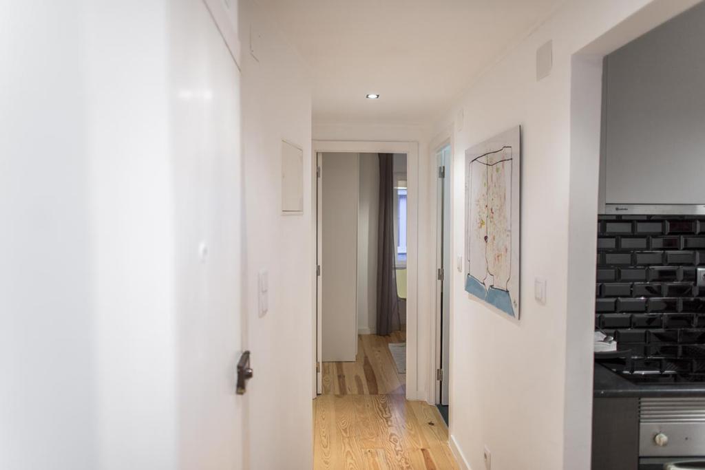 Apartamento Martires Da Patria Lissabon Exterior foto